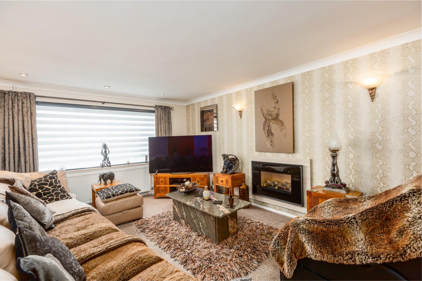 Westport Avenue, Mayals, Swansea, SA3 5EF